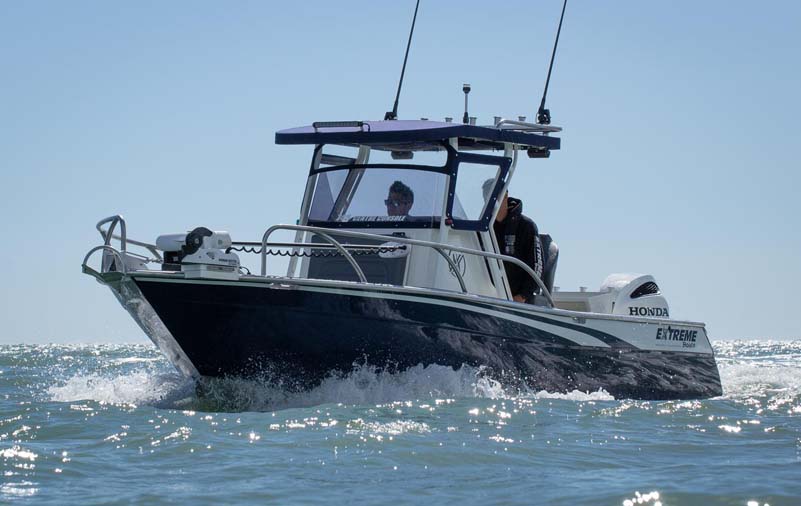 745 CENTRE CONSOLE